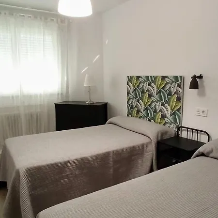 Confort En Av. Portugal - Parking Gratis Апартаменты *