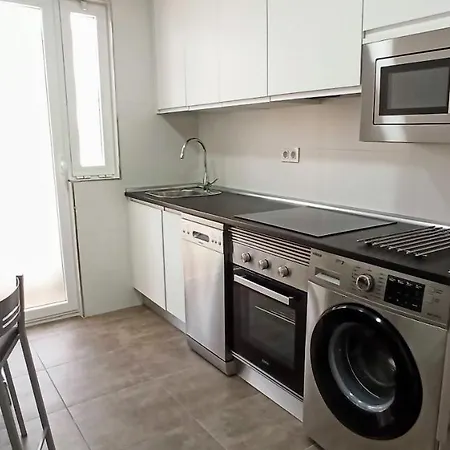 Confort En Av. Portugal - Parking Gratis Апартаменты *